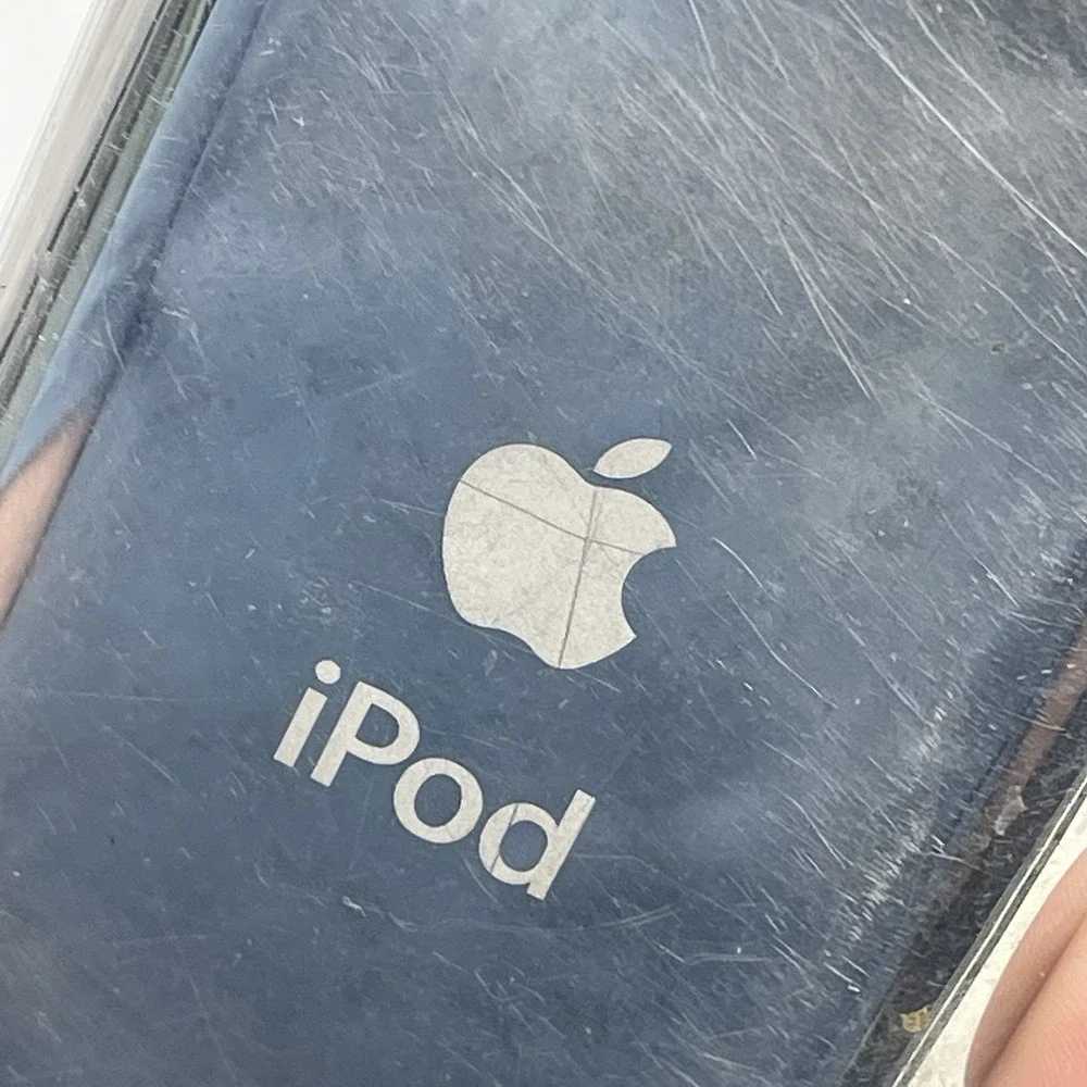 Apple Ipod Touch A1367 4th Generation 32GB Black Untested Loose Screen SKU:L